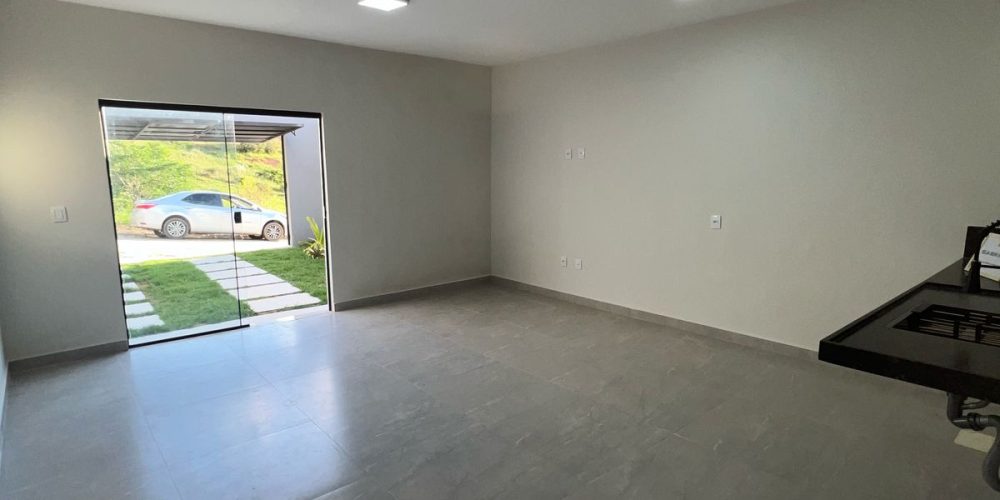 WhatsApp Image 2025-04-11 at 17.40.11 (1)